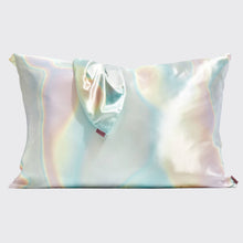 Load image into Gallery viewer, Holiday Satin Pillowcase and Pillow Scrunchie 2pc - Aura
